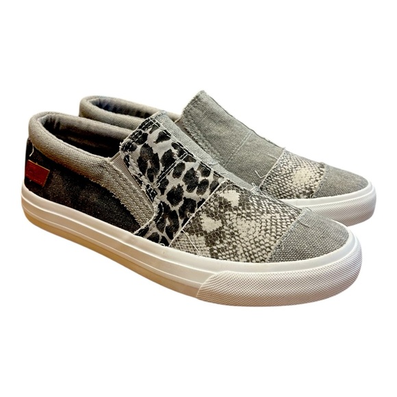 Blowfish Shoes - Blowfish Smoke Snake Print Maddox Ladies Slip On Sneaker ZS-0538 SZ 8.5